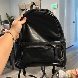 FOREVER 21 BACKPACK
